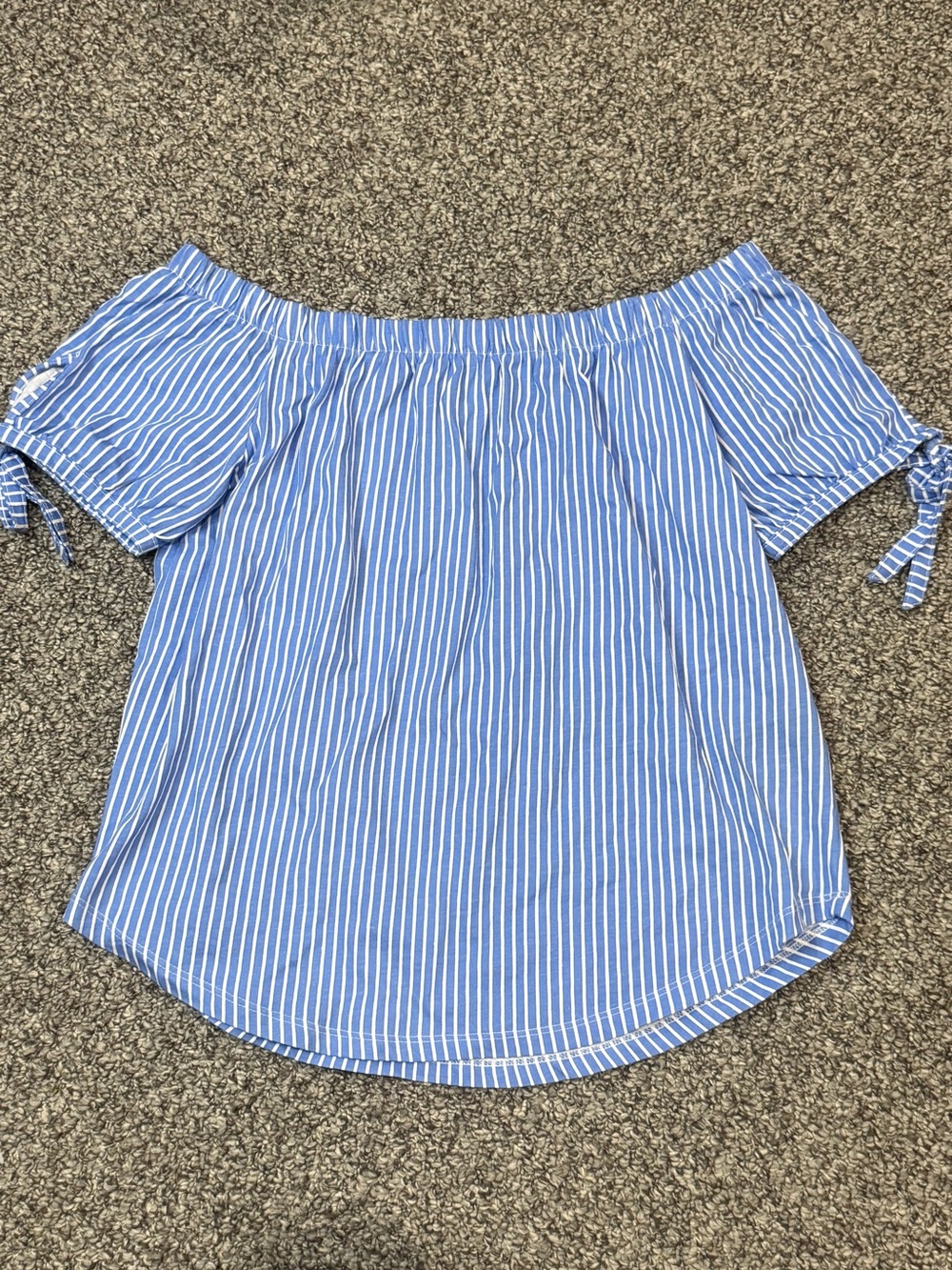 H&M Blue and White Striped Off-Shoulder Top - Picture 2 of 6